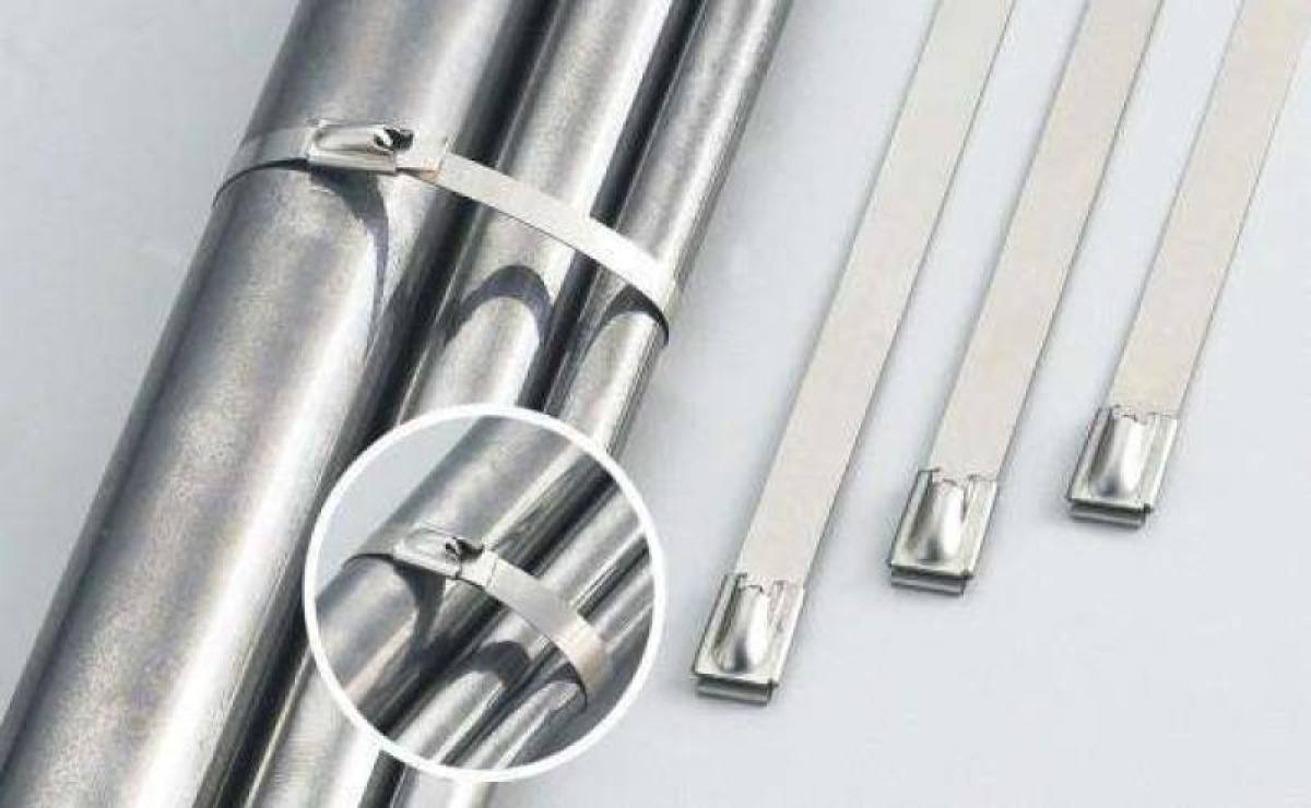 Cintillos de Acero Inoxidable con recubierta